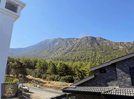 Fethiye Ovacıkta Muhteşem Manzaralı 4+1 Satılık Villa