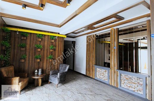 Beykent Emlaktan Metro Market Civarı Kiralık Eşyalı 1+1 Daire