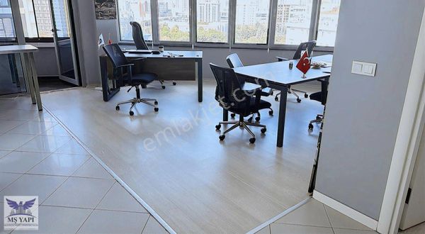 Metrobüse Yakın Residence İçinde 1+1 Eşyalı Kiralık Ofis