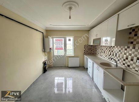 Zirve'den Güney Cephe Kredi Sorunsuz Merkezde Satılık 3+1 Daire!