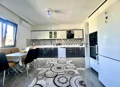 Gesi Mah 5+1 Lüks Yapılı Satılık Müstakil Ev