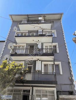 Turyap Buca'dan Öğrenci- Bekar İçin Eşyalı 2+1 Daire