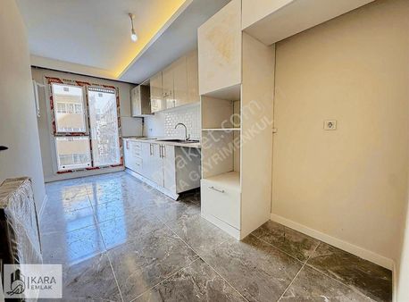 Cumhuriyet Mah'de 3+1 110m2 4.kat Ebeveyn Banyo Çift Balkon
