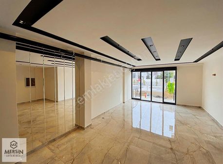 Havuzlu Site İçi Gmk Bulvarına Yakın Satılık Yatırımlık 1+1