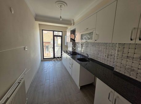 Metoroloji Karşısı Arakat Kiralık 2+1 Kullanışlı Daire