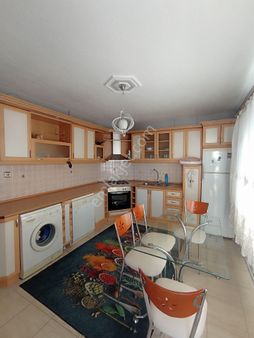 Alyans Emlak'tan Sarniç'ta Kiralık Eşyalı 3+1 Daire