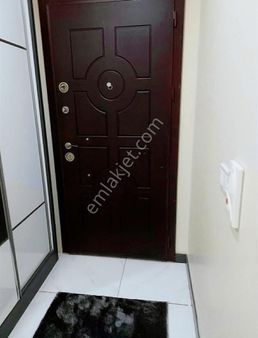 Kırmızıtaşlar Sitesinde Eşyalı 3+1 Kiralık Daire