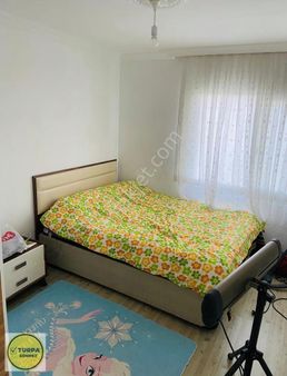 Turpa Sönmezden Site İçinde Satılık Bahçeli Ev