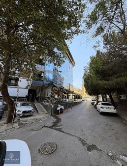 Merkezi Konumda Kiralık Ofis Katı