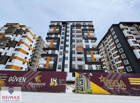 Şehir Hastanesi Karşısında Satılık Lüks 3+1 Daire