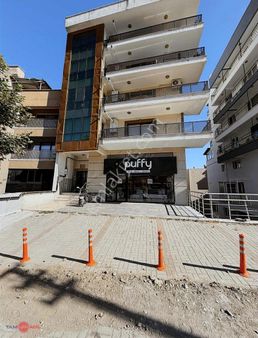 Soma Yolu Üzerinde Ferah Ve Geniş 2+0 Yatırımlık Daire