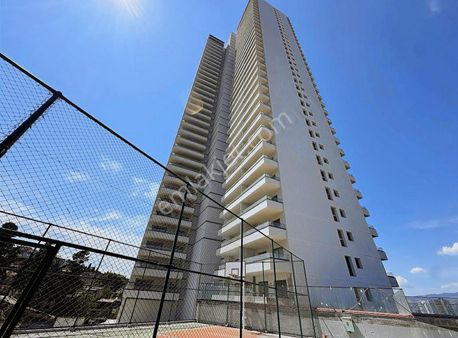 Merkez Yaşam Konak %50 Peşin Kalanı Vade Satılık 3+1 Sıfır Daire