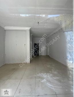 Katip Çelebi Çaddesinde Kiralık Bodrumlu Dükkan