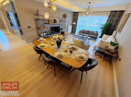 Natura Ovacıkta 40m2 Tahsisli Bahçesi Olan 4+1 Satılık Daire