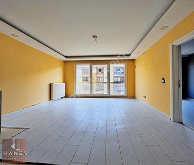Hanev Yapı'dan Merkezi Konumda Takaslı 1+1 Satılık Daire
