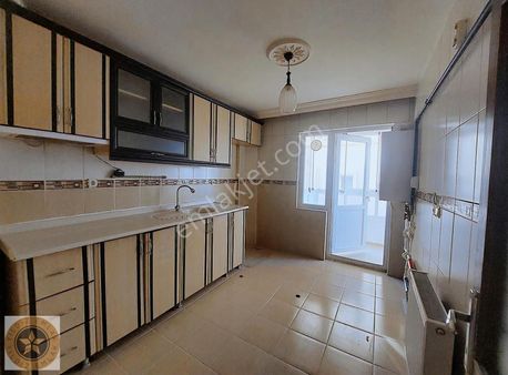 Selçuklu Mh.3+1 Salon Bağımsız 1.arakatta Masrafsız Genç Bina