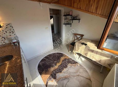 Arzu Emlak'tan 75.yıl Mah Satılık 5+2 Bağımsız Dubleks Daire