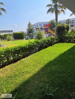 Orhan Emlak'tan Villalar Bölgesi 2+1 Açık Mutfak Satılık Daire