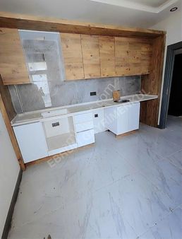 Kredi Sıkıntısız Esentepe Mah.2+1 Herşeyi Ayrı Y.giris Daire