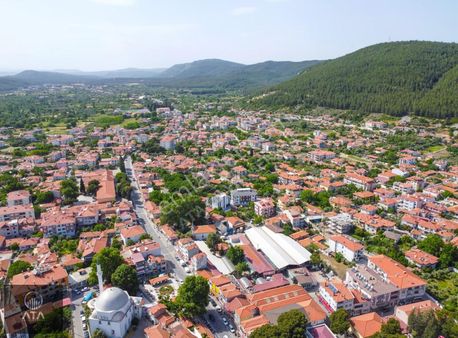 Ata'dan Ula Merkezde 820 M² Ve 20/60 Konut İmarlı Arsa