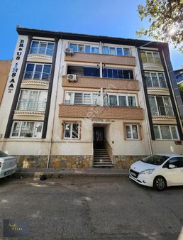İhsaniye Mah Kapalı Pazara Yakın Konumda Kiralık 2+1 Arakat