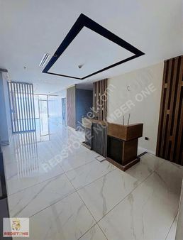 Yda Center'da Full Yapılı Bölmeli 153 M2 Ofis