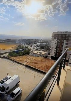 Cep D Gayrimenkulden Acill Satilik 3+1 Daire