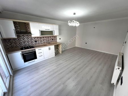 Yiğit'ten Akçayın Gözdesi İkizçay'da 1+1 Asansörlü Genç Daire