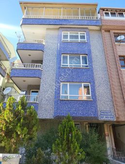 Bdm Den Yenimahalle Mohaç Sokak Da 3+1 Bakımlı Yüksek Giriş Kat