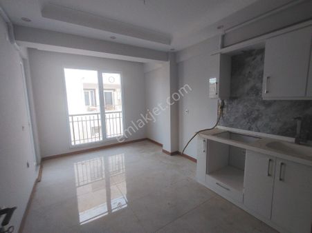 Badem Alanında 2+1 Satılık Daire