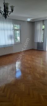 Lüleburgaz Satılık Daire 150 M2 Ara Kat Kocasinan Mah.