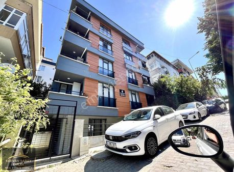 Avcılar Sahile Yürüme Mesafesinde Satılık Daire 2+1 4 Kat Yeni