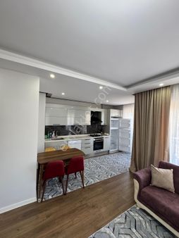 Güvensoy Dan Konyaaltı Hurma Mah Kıralık Lükx Sitede 2+1daire.