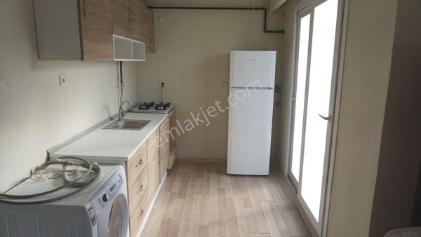 Küçükçiğli Kiralık Fiyatdüştü Eşyalı 1+1 Doğalgazlı+klima18000 Tl Çiğli Serkan Dan