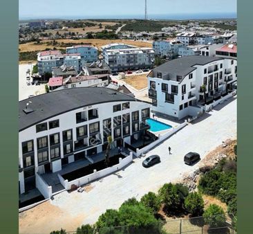 Didim De Havuzlu Sitede Satılık 2+1 Ve 3+1 Ayrı Mutfak,asansörlü Sıfır Daire
