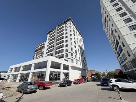 Kabze Emlaktan Ultra Lüks 6+1 Satılık Daire..!!