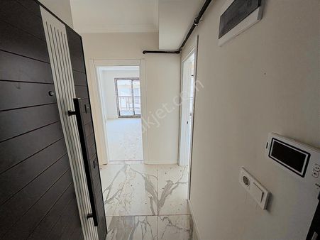 Kirvem Emlak'tan 2+1 Özellikli Daire-kapalı Mutfak