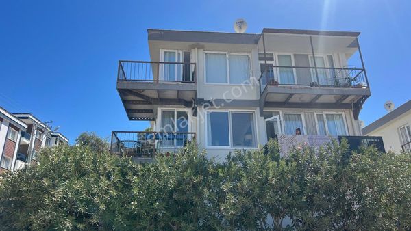 Mumcular Merkezde Orta Kat Ferah Bakımlı Daıre