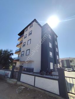 Kepez Varsak Esentepe'de Sıfır Bina, Asansörlü, Ayrı Mutfaklı – Kaçırılmayacak 3+1!