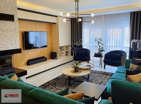 Arabacıalanı Mah. 4+1 Site İçi Şömineli Garaj+otoparklı Daire