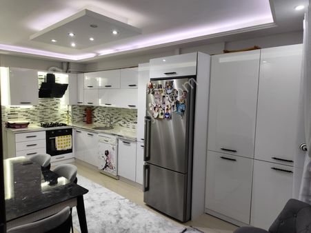 Akhisar Ragıpbey Mah 155 M2 Lüks Daire (emin'den)