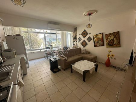 Blue Port Yakınında Sahile 50mt Mesafedekiralık Eşyalı 1+