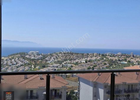 Deniz Manzaralı Havuzlu 2+1 Rezidans
