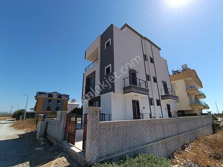 Didim Efeler Mahallesinde Satılık 3+1 Tripleks Sıfır Villalar