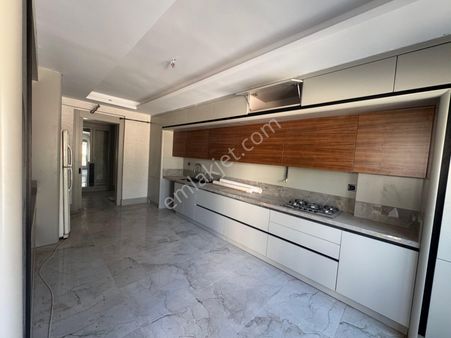 Beyaz Yapı’dan Meva Parkta Lüks Satılık 4+1 Daire