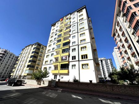 Erkilet Osmangazi Mahallesin'de 3+1 Kombili Kiralık Daire