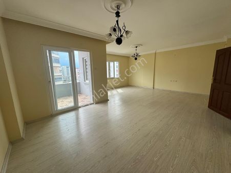 Beykent Den Satılık Daire