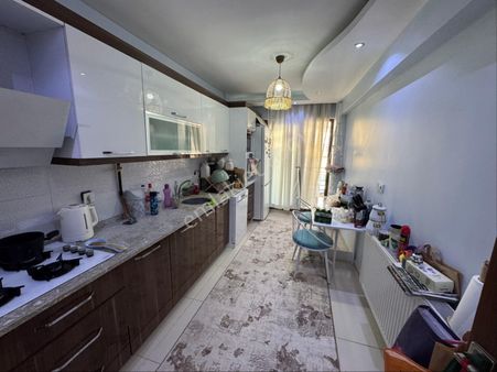 Kw'den ,otoparklı,site İçi,ebeveyn Banyolu Satılık 3+1 Daire