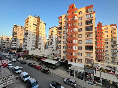 Erdemli Merkezde Satılık 4+1 Daire 6. Kat