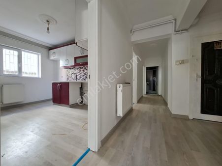 Merkezde Tren - Belediye Yakını Yatırım Veya Oturuma Uygun 2+1